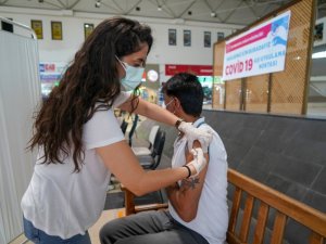 DİŞTİ’de randevusuz yerinde aşı uygulaması