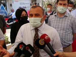 Vali Sonel gençlere seslendi: “Aşı olun”
