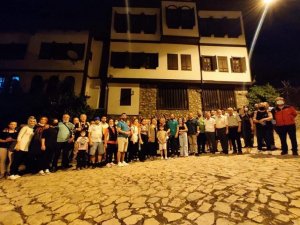 Safranbolu’da vatandaşlar gece yürüyüşünde buluştu