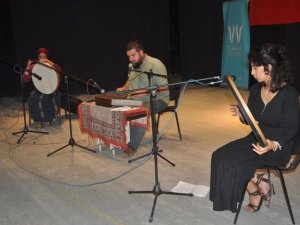 Normalleşmeyle verilen ilk konsere yoğun ilgi