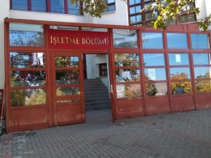 DPÜ İİBF İngilizce İşletme Bölümünü açıyor