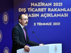 Bakan Muş: “’Türkiye’ye yabancı yatırımcı gelmesin’ diye çaba harcayanların her hayırlı işin önünde takoz olmaları kendi tabiatlarının gereğidir”