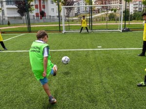 Gençlik merkezleri dopdolu