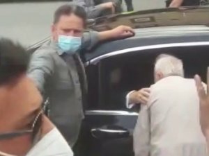 Cumhurbaşkanı Erdoğan Çengelköy’de vatandaşlarla sohbet etti