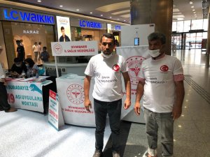 Evlat nöbetindeki aileler Covid-19 aşısı oldu, herkesi aşı olmaya davet etti