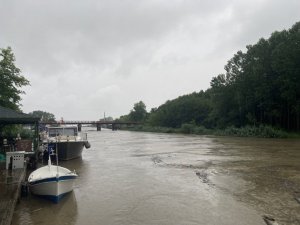 Kocaali sular altında kaldı, ilçede adeta hayat durdu