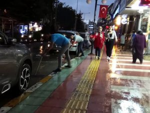 Yozgat’ta sağanak yağış hayatı olumsuz etkiledi