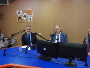 Radyo Angara’da yıldız yağmuru