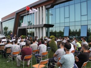 İşçilere ’Tedirgin olma aşı ol’ çalışması düzenlendi