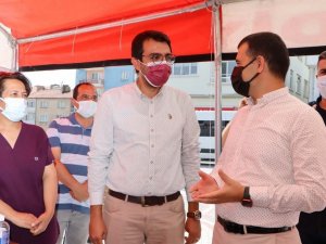 Emirdağ’da aşı çalışmasını yaygınlaştırmak için çadır kuruldu