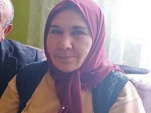 Traktöre yıldırım düştü, 3 çocuk annesi hayatını kaybetti