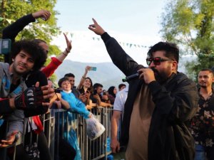 Kocaeli’de gençler Eypio ile coştu