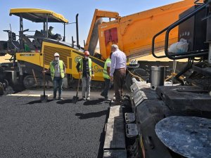 Vali Karaloğlu, hafta sonunda yol çalışmalarını denetledi
