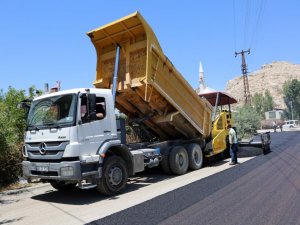 Van Büyükşehir Belediyesinden asfalt ve kaldırım çalışması