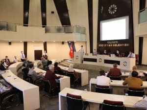 Başkan Çolakbayrakdar: “Kentsel dönüşümle imarsız yapıları çözüme kavuşturuyoruz”