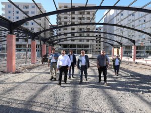 Canpolat ilçede yükselen kalıcı eserleri inceledi