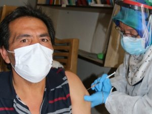 Kırıkkale’de mobil aşı istasyonlarında aşılama sürüyor