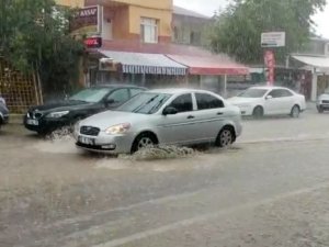 Yaylada  dolu ve sağanak etkili oldu