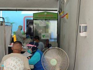 Endonezya’da günlük korona virüs vakası zirve yaptı