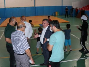 Başkan Özdemir: "İlçemize yüzme havuzu, kapalı spor salonu, 4 adet sentetik çim saha kazandırdık"