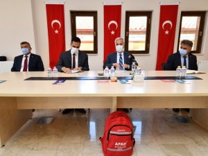 Vali Seymenoğlu: “Benim çocuğum, benim yakınım bağımlı olmaz dememeli”