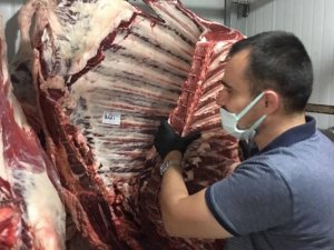 Kurban Bayramı öncesi Efeler’deki kasaplar denetleniyor