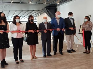 HAK-İŞ’te ebru sergisi açıldı