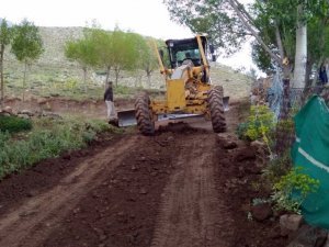 Gençler Yaylası yoluna bakım onarım çalışması