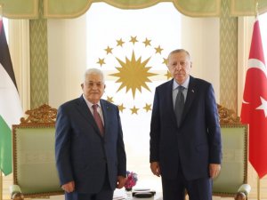 Cumhurbaşkanı Erdoğan, Filistin Devlet Başkanı Mahmud Abbas’la görüştü