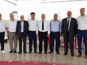 Nazillili esnafların kongresinde Başkan Öztunç güven tazeledi