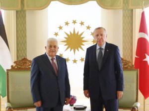 Cumhurbaşkanı Erdoğan, Filistin Devlet Başkanı Mahmud Abbas ile Vahdettin Köşkü’nde görüştü