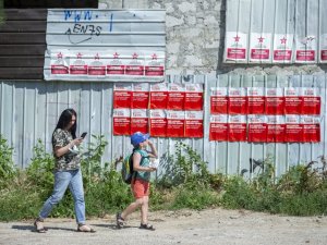 Moldova’da halk erken seçimler için sandık başında