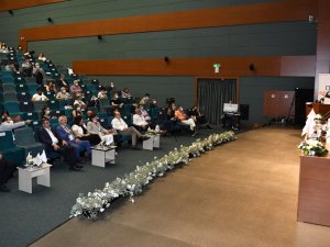 Başkan Dündar: "Siyaset üstü yoktur, şehrin siyaseti vardır"