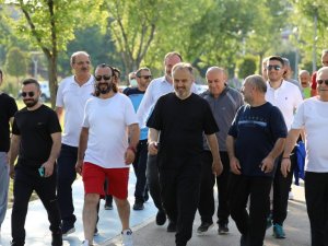 Parklar bahçeler hazır; Haydi spora