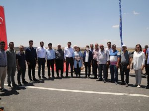 5 köyü kapsayan grup yolu yenilendi