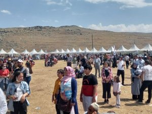 Iğdırlılar soluğu 2. Balık Gölü Festivali’nde aldı