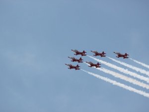 ’Türk Yıldızları’ Kayseri semalarında görsel şölen yaşattı