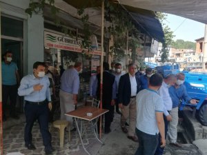 AK Parti Milletvekilleri belde esnafını yalnız bırakmadı