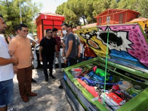 Modifiye araçlar DokumaPark’ta görücüye çıktı