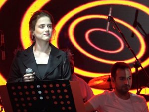 Tek isteği Ebru Gündeş ile düet yapmak