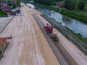 Kurban Bayramına yetiştirmek için gece gündüz çalışıyorlar