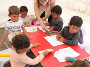 Bakan Selçuk: "İlk kez ’Mobil Okullarımız’ ile tarlalardayız"