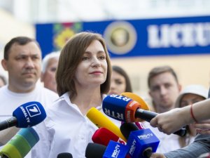 Moldova’daki erken genel seçimi Cumhurbaşkanı Sandu’nun partisi kazandı