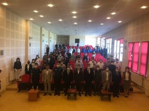 Altıntaş’ta mezuniyet coşkusu