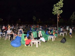 Sinema günleri, Kartal Tibet ile başladı