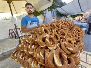 Z kuşağı da simitten vazgeçmedi