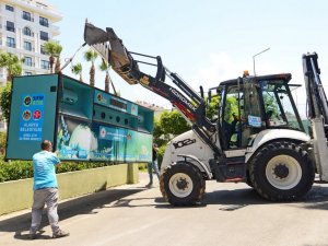 Alanya’da mobil atık getirme merkezlerinin kurulumu devam ediyor
