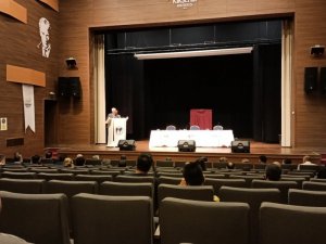 Kent Konseyi, mevcut başkan Üçgül ile devam kararı aldı