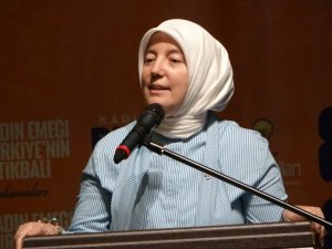 Uşak’ta ’Kadın Emeği, Türkiye’nin İstikbali’ programı düzenlendi