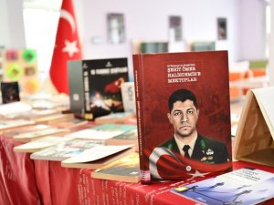 Isparta’da 15 Temmuz konulu kitap sergisi